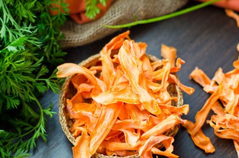 Air-Fried Carrot Crisps